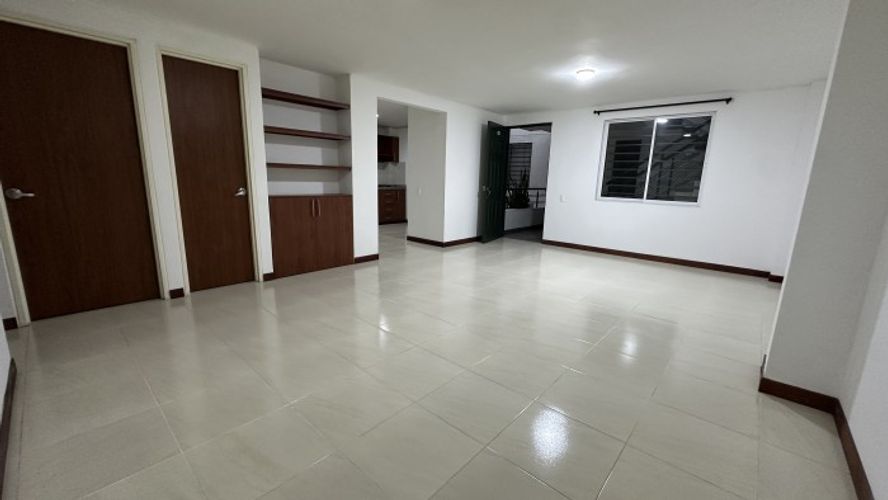 Apartamento en venta en Santa Monica Popular, Cali · foto 10 de 15