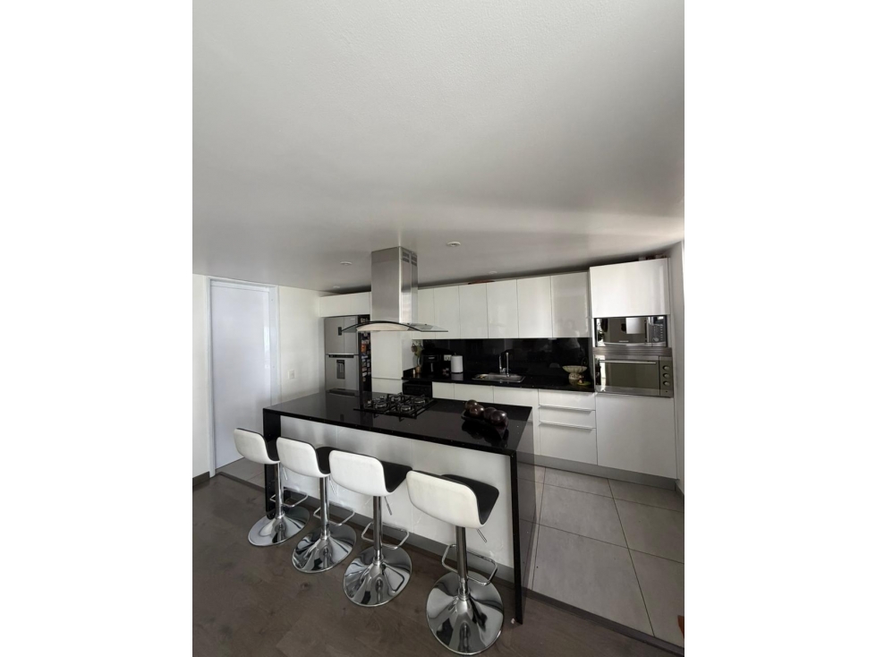 Apartamento en venta en Santa Barbara, Bogotá · foto 5 de 20