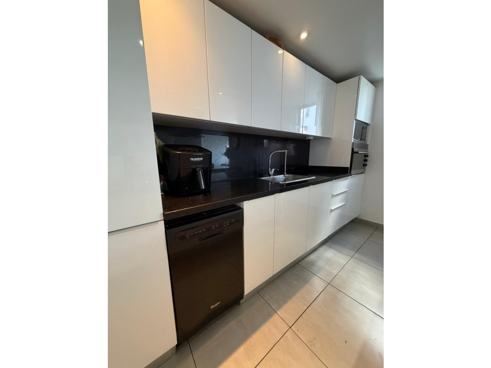 Apartamento en venta en Santa Barbara, Bogotá · foto 7 de 20