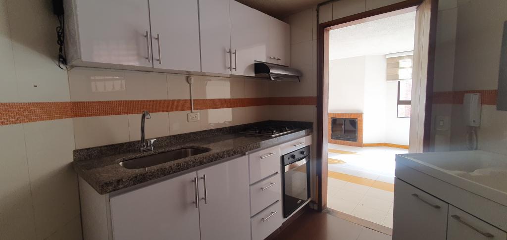 Apartamento en venta en Modelia Occidental, Bogotá · foto 6 de 24