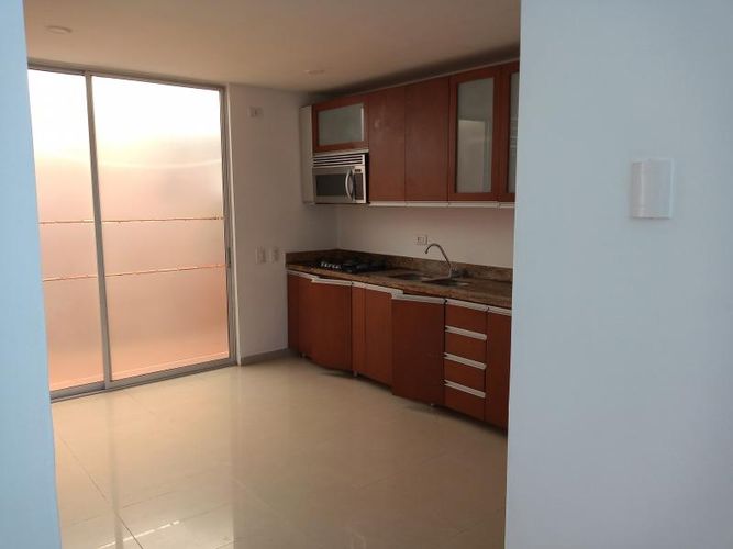 Casa de 4 alcobas en venta en La Estancia, Villa del Rosario, 219 m² · foto 3 de 18