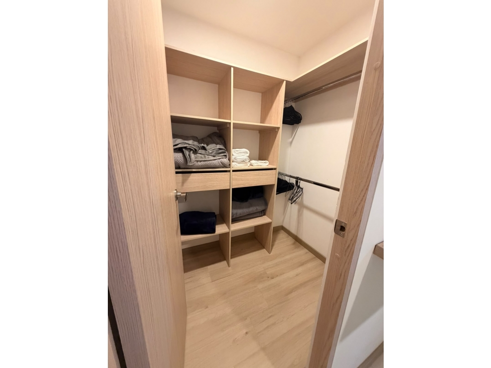 Apartamento en venta en Shellmar, Medellín · foto 8 de 17