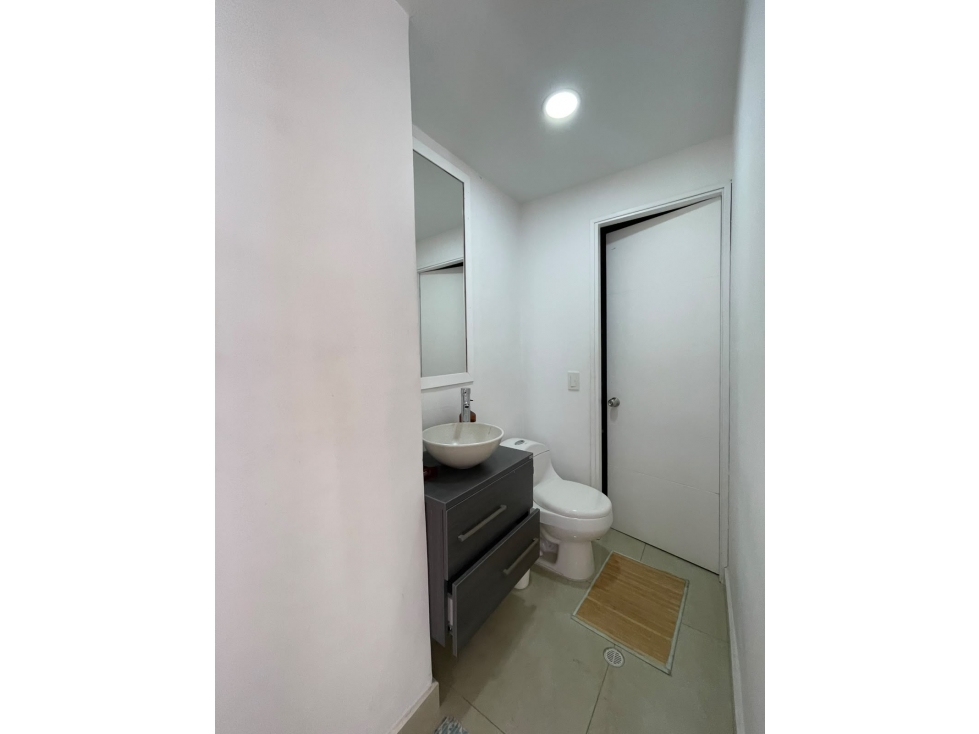 Apartamento en arriendo en Los Parra, Medellín · foto 8 de 13