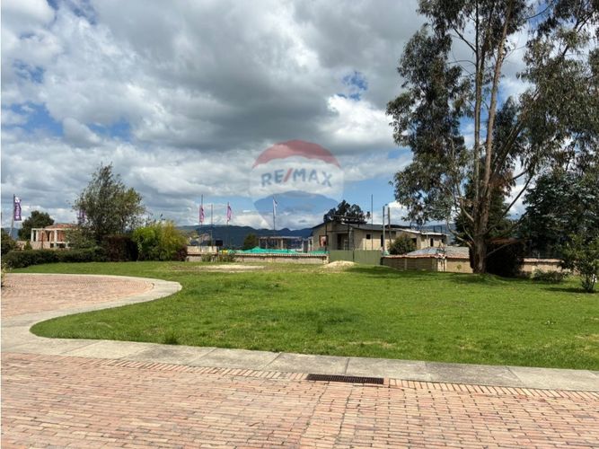 Lote en venta en Chuntame, Cajicá, 1047 m² · foto 5 de 10