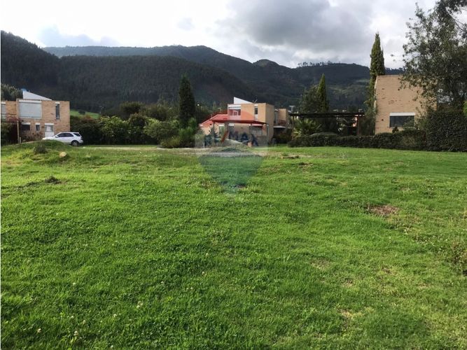 Lote en venta en Chuntame, Cajicá, 1047 m² · foto 6 de 10