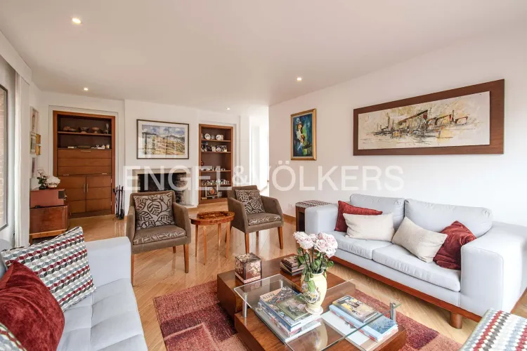Apartamento en venta en San Patricio, Bogotá · foto 2 de 16
