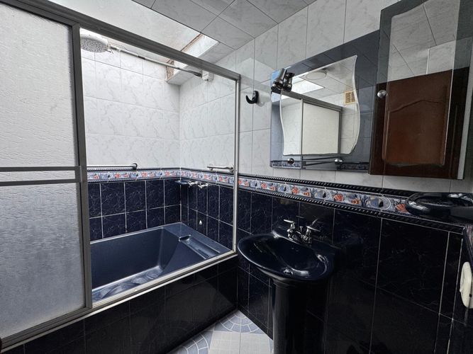 Casa en venta en San Francisco, Bogotá · foto 8 de 14