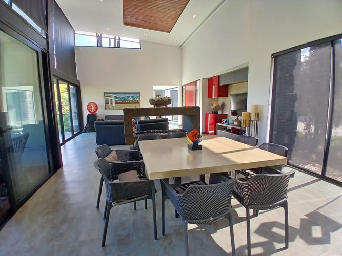 Casa de 3 alcobas en venta en La Ceja, 560 m² · foto 4 de 23