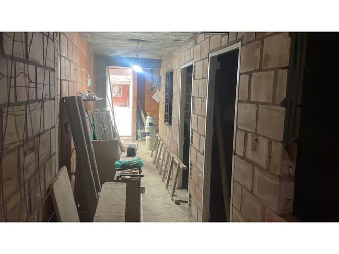 Casa de 4 alcobas en venta en El Carmelo, Candelaria, 120 m² · foto 5 de 13