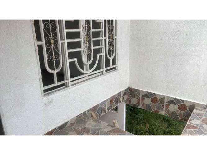Casa de 4 alcobas en venta en El Carmelo, Candelaria, 120 m² · foto 6 de 13