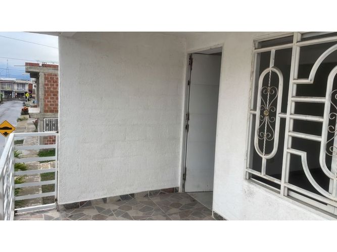 Casa de 4 alcobas en venta en El Carmelo, Candelaria, 120 m² · foto 7 de 13