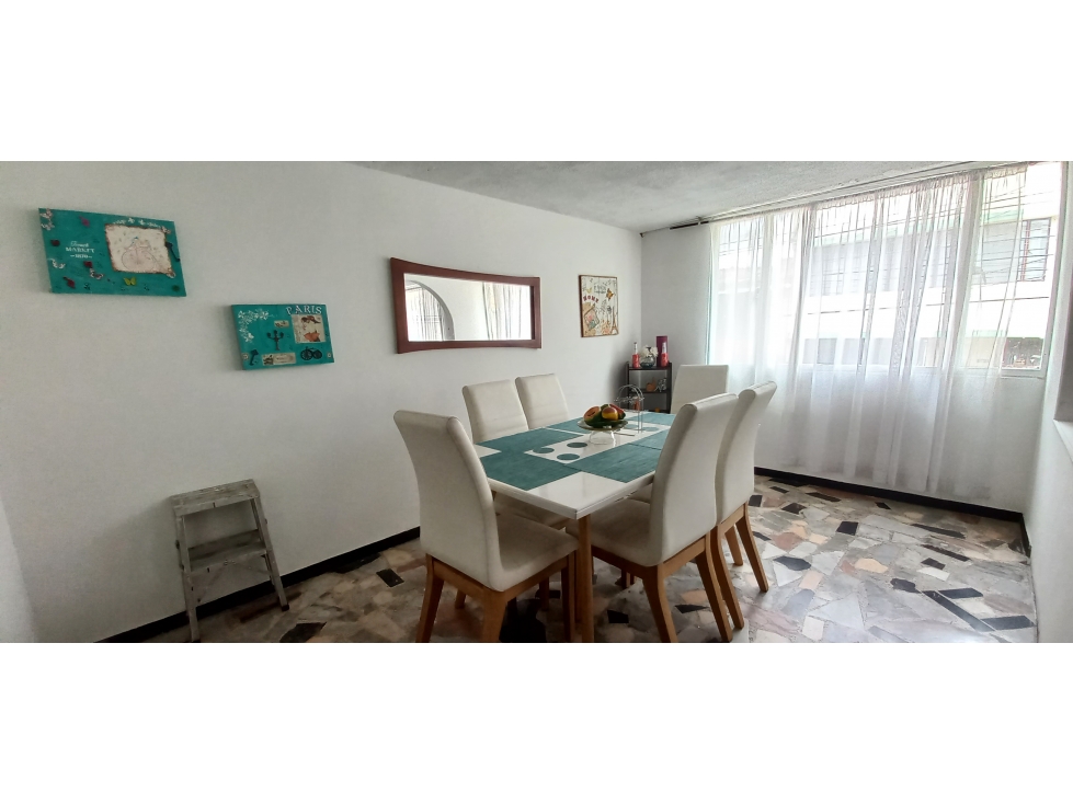 Casa en venta en Ciudad Jardin Norte, Bogotá · foto 4 de 19