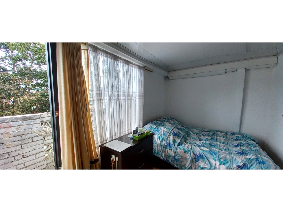 Casa en venta en Ciudad Jardin Norte, Bogotá · foto 6 de 19