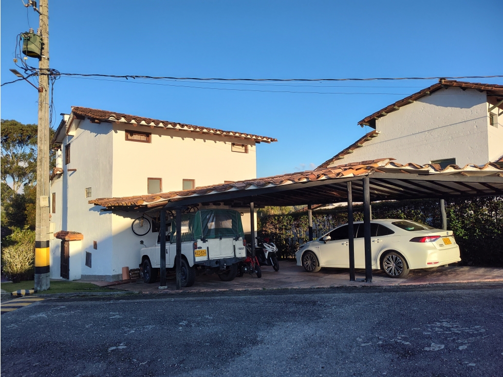 3BR House in El rosal (280 m²) for Sale