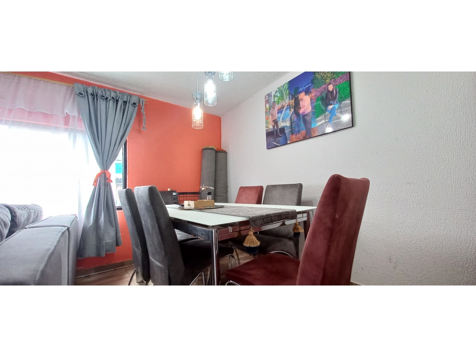 Casa en venta en Cerros De Suba, Bogotá · foto 3 de 14
