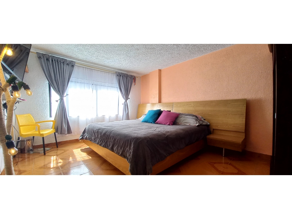 Casa en venta en Cerros De Suba, Bogotá · foto 4 de 14