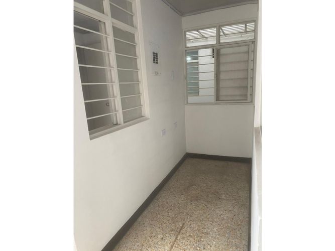 Casa de 8 alcobas en venta en San Vicente, Cali, 576 m² · foto 13 de 21