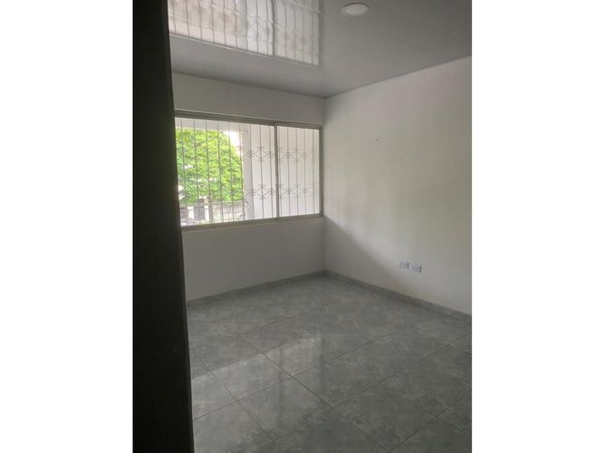 Casa de 8 alcobas en venta en San Vicente, Cali, 576 m² · foto 18 de 21