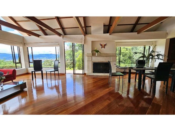 Casa de 5 alcobas en venta en Yerbabuena, Chía, 550 m² · foto 15 de 24