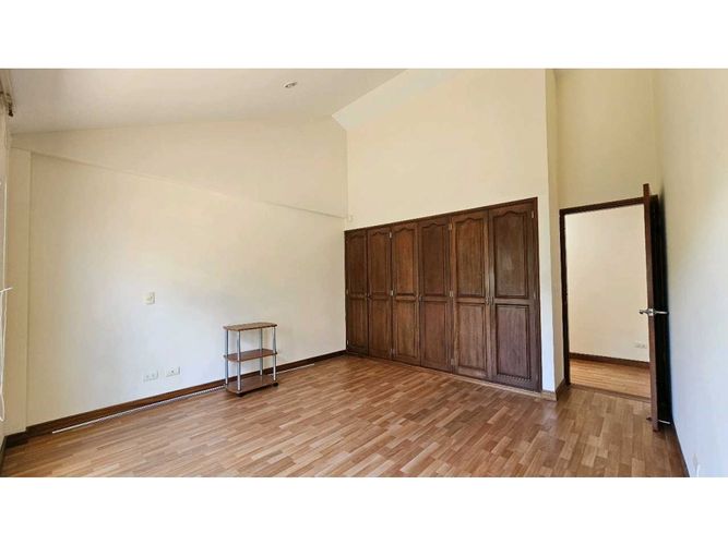 Casa de 5 alcobas en venta en Yerbabuena, Chía, 550 m² · foto 21 de 24