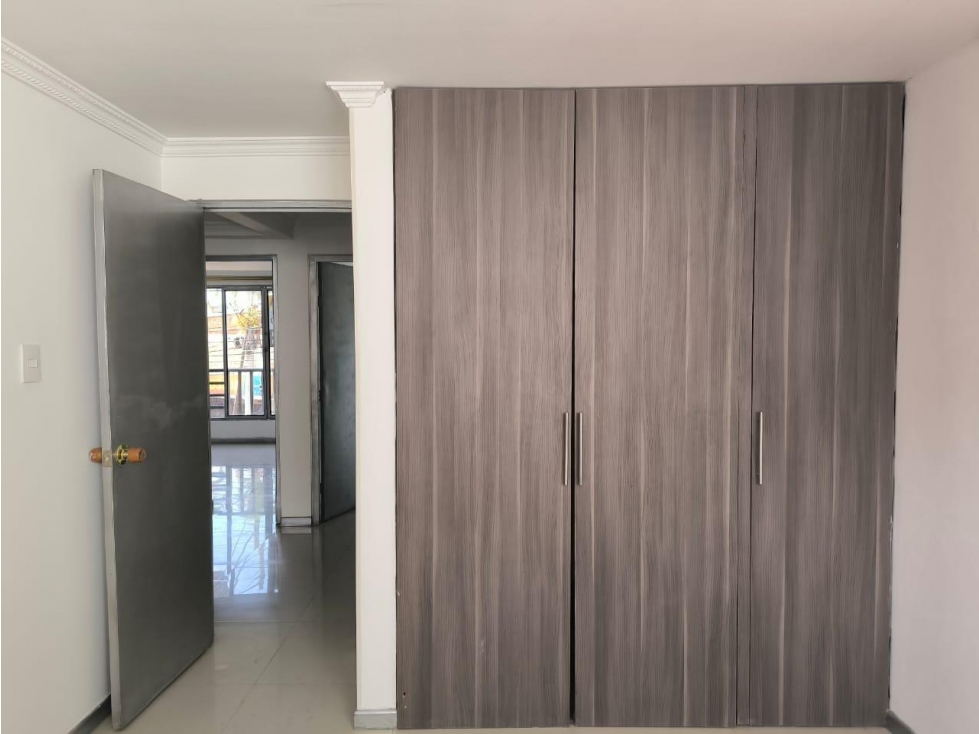 Casa en venta en La Villa, Pereira · foto 9 de 18