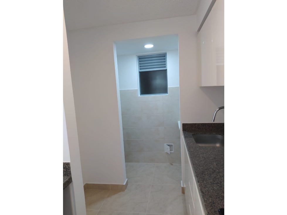 Apartamento en venta en Villa Verde, Pereira · foto 2 de 16