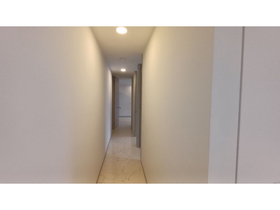 Apartamento en venta en Aeropuerto, Pereira · foto 5 de 9