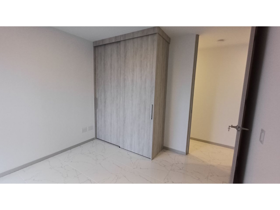 Apartamento en venta en Aeropuerto, Pereira · foto 6 de 9