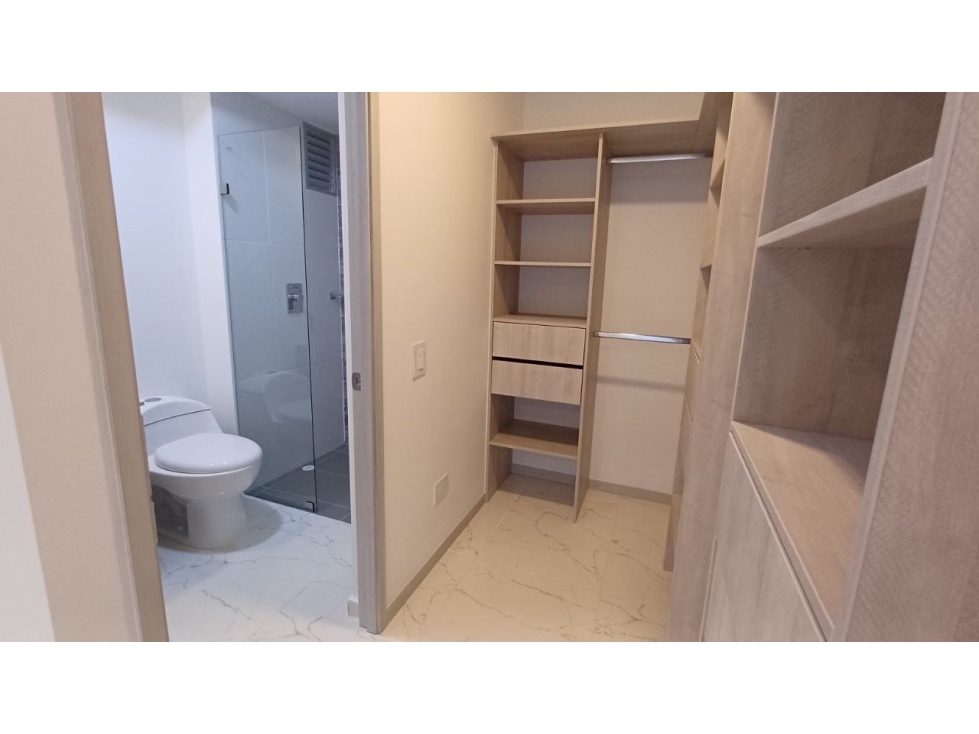 Apartamento en venta en Aeropuerto, Pereira · foto 7 de 9