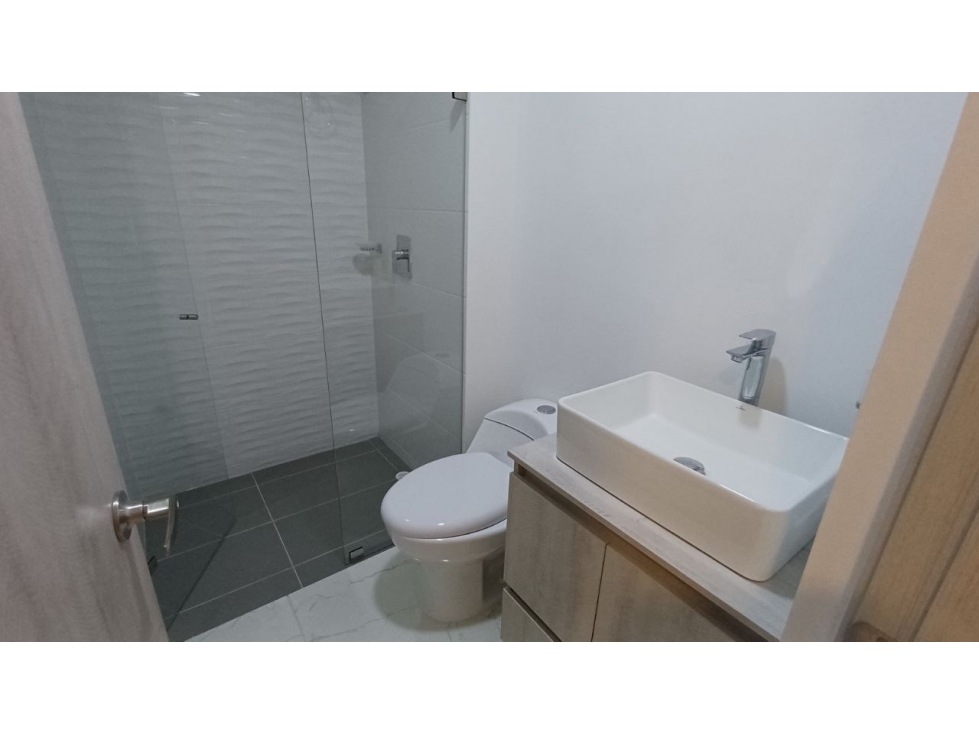 Apartamento en venta en Aeropuerto, Pereira · foto 8 de 9