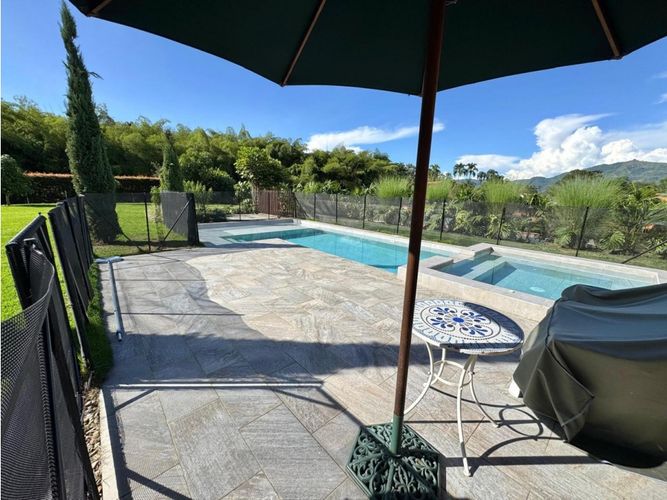 Casa de 3 alcobas en venta en Cerritos, Pereira, 390 m² · foto 22 de 24