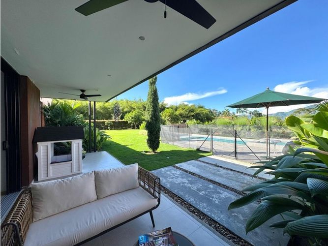 Casa de 3 alcobas en venta en Cerritos, Pereira, 390 m² · foto 23 de 24