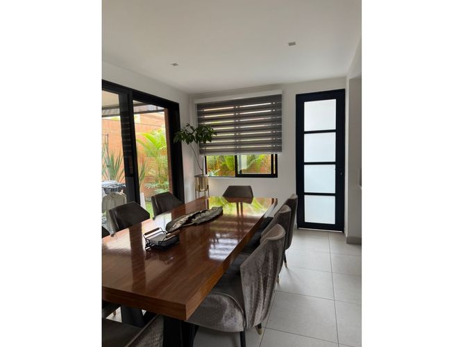 Casa de 3 alcobas en venta en Cerritos, Pereira, 195 m² · foto 3 de 15