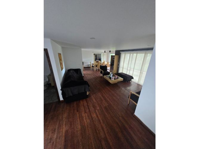 Casa de 3 alcobas en venta en El Congal, Armenia, 218 m² · foto 9 de 24
