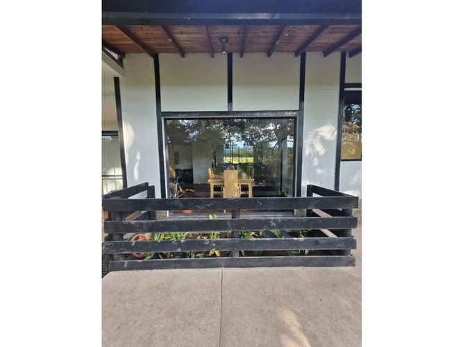 Casa de 3 alcobas en venta en El Congal, Armenia, 218 m² · foto 12 de 24