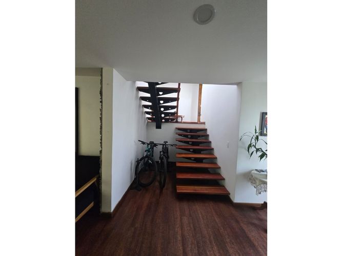 Casa de 3 alcobas en venta en El Congal, Armenia, 218 m² · foto 15 de 24