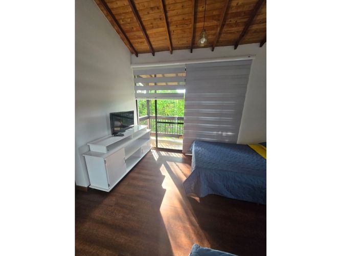 Casa de 3 alcobas en venta en El Congal, Armenia, 218 m² · foto 20 de 24