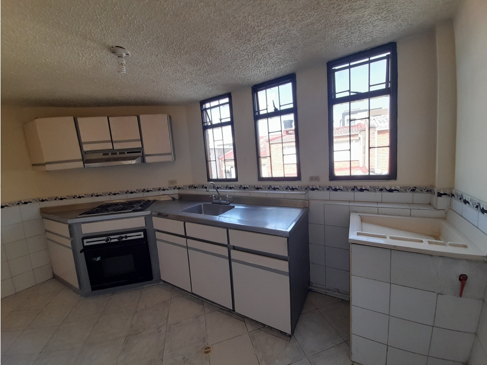 Apartamento en venta en Modelia, Bogotá · foto 6 de 19