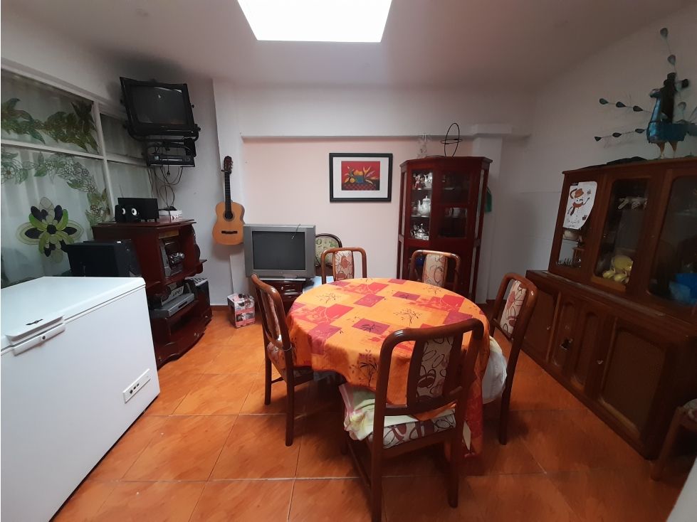 Casa en venta en Normandia, Bogotá · foto 6 de 17