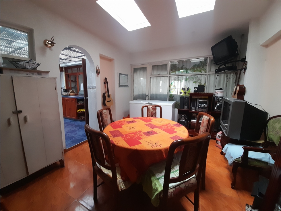 Casa en venta en Normandia, Bogotá · foto 7 de 17