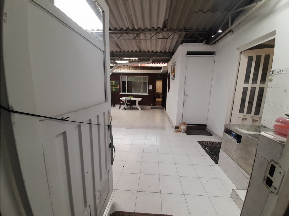 Casa en venta en Normandia, Bogotá · foto 8 de 17