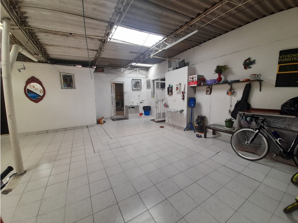 Casa en venta en Normandia, Bogotá · foto 9 de 17