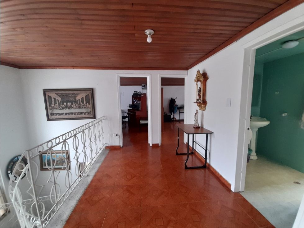 Casa en venta en Normandia, Bogotá · foto 13 de 17