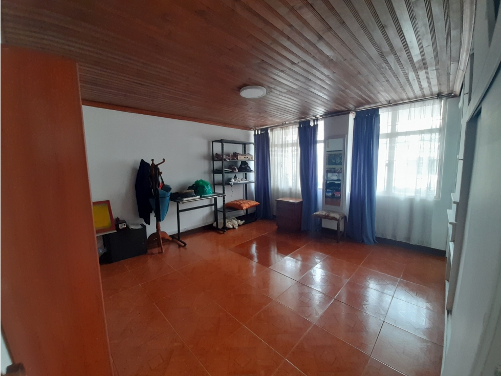 Casa en venta en Normandia, Bogotá · foto 15 de 17