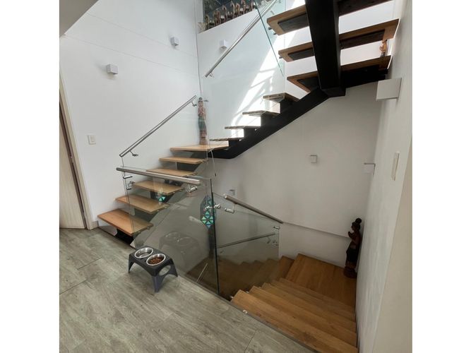 Casa en venta en Loma Del Esmeraldal, Envigado, 238 m² · foto 5 de 13