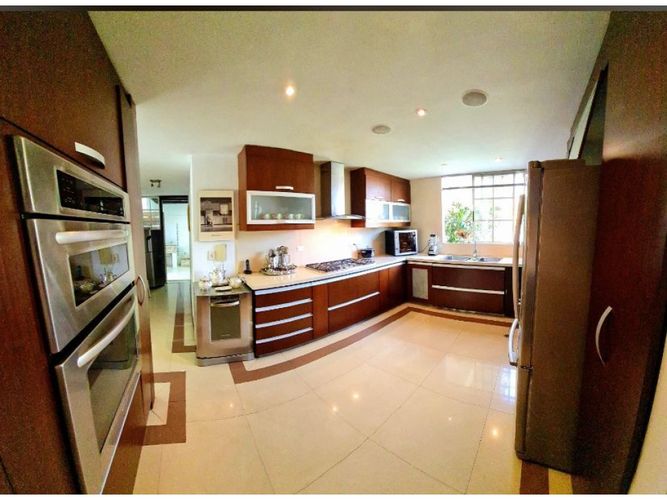 Casa de 7 alcobas en venta en Pance, Cali, 940 m² · foto 10 de 24