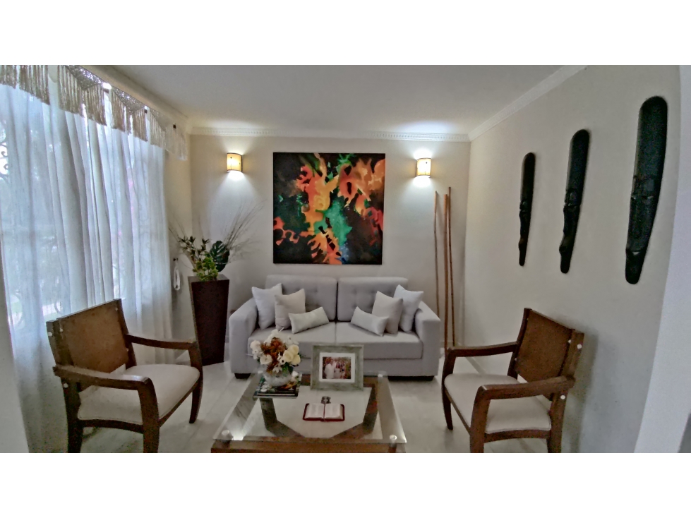 Casa en venta en La Castellana, Montería · foto 2 de 11