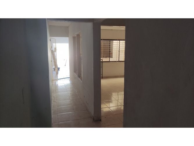 Casa de 7 alcobas en venta en El Eden, Montería, 310 m² · foto 10 de 13