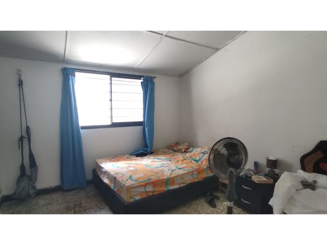Casa de 4 alcobas en venta en Los Laureles, Montería, 280 m² · foto 5 de 16
