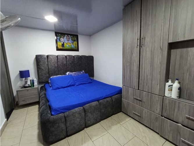 Casa de 3 alcobas en venta en Campo Valdes No.1, Medellín, 130 m² · foto 13 de 22